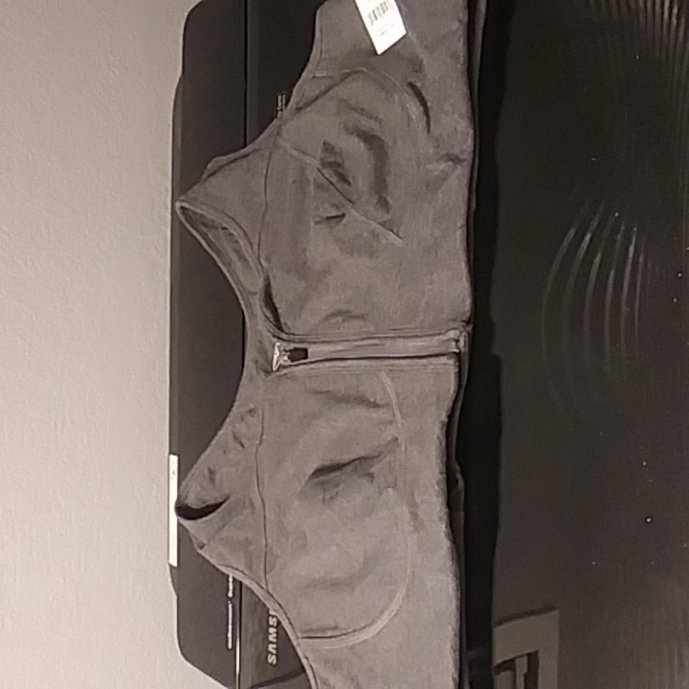 NWT Womens 4x gray front zip sports bra